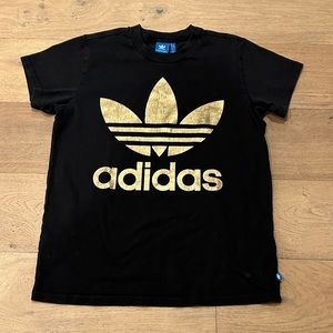 EUC Adidas Size small T shirt.